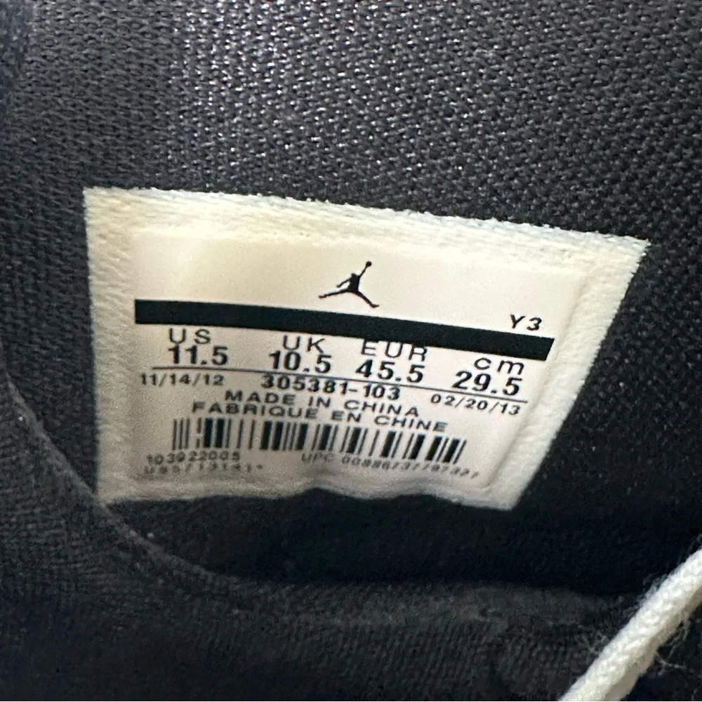 Jordan 8 Retro Bugs Bunny (2013) Sneaker Size 11.5 Men
